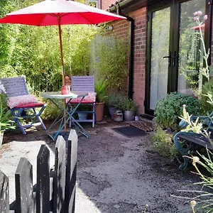 https://rosehips-at-kerensa-naburn.yorkshirehotels.net